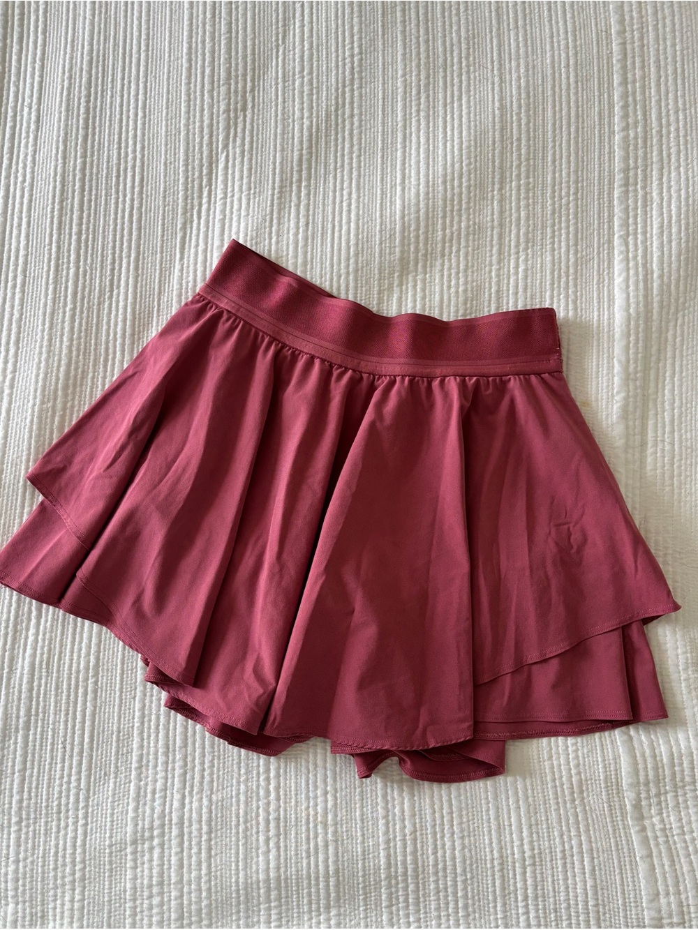 Lululemon court rival skirt